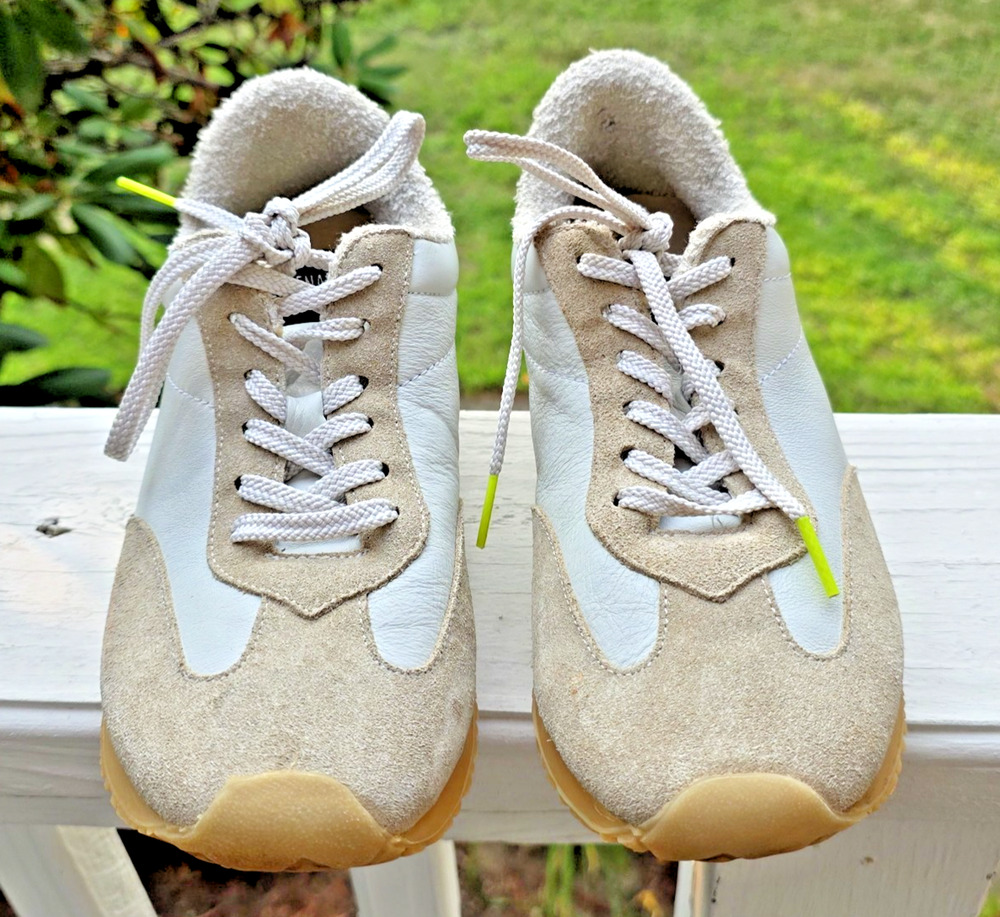 Verbenas Leather Suede Retro Runner Sneakers EU39 US 8.5 White Beige Spain